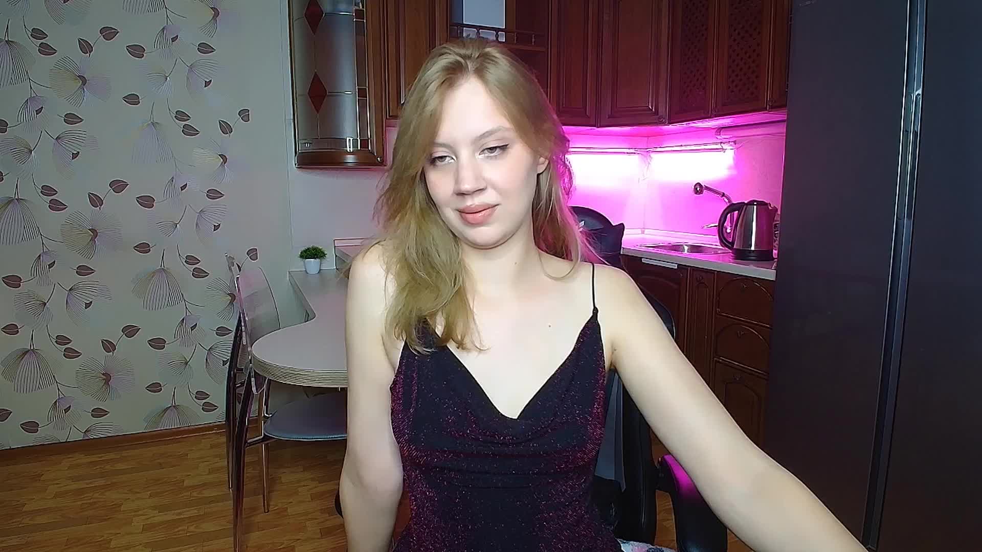 Nadins Adult Chat August 21, 2025