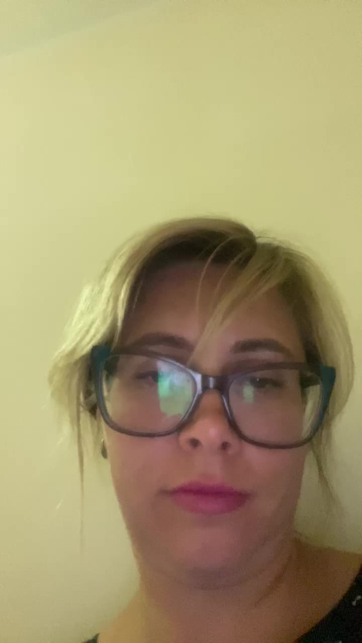 Elegant00Girl Adult Chat August 21, 2025