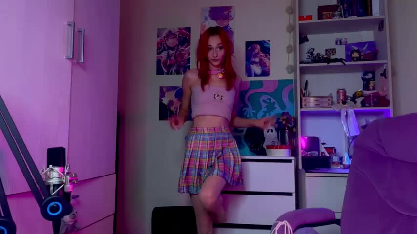 Nicole_Wildfire Adult Chat August 21, 2025