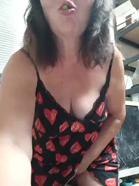 asya18 Adult Chat August 21, 2025