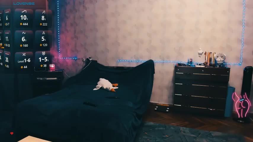 Ellen_Busty Adult Chat August 21, 2025