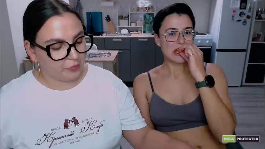 chloe_x_ Adult Chat August 21, 2025