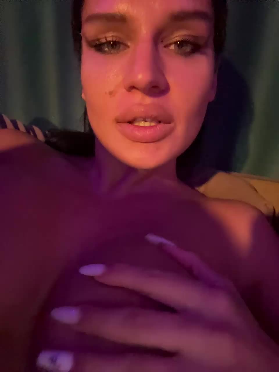 VULGARITY Adult Chat August 21, 2025