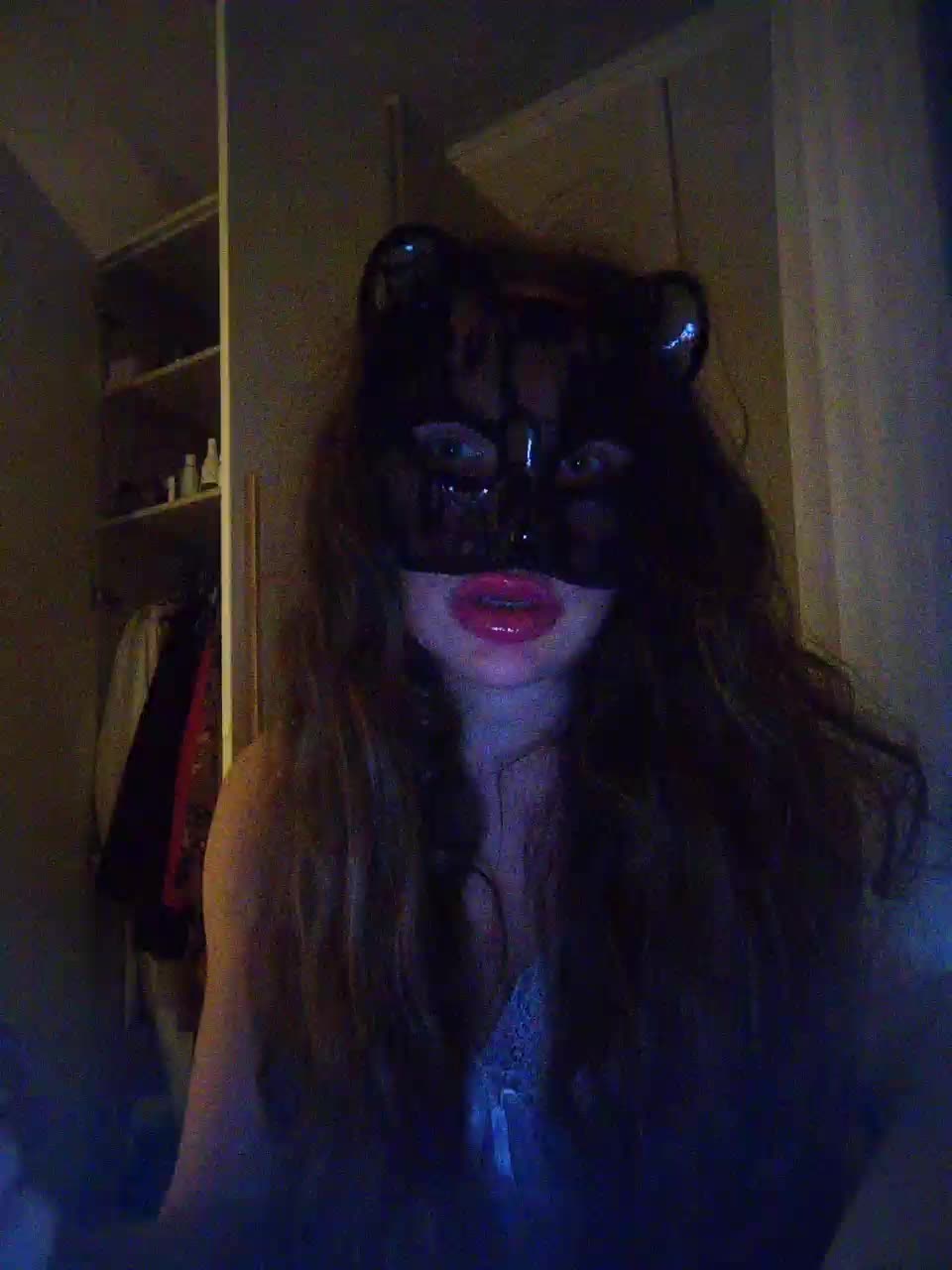 Ekaterina2221 Adult Chat August 21, 2025