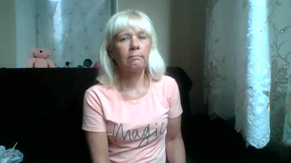 sakura_blonde Adult Chat August 21, 2025