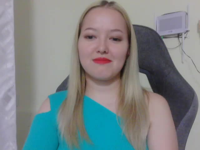 -Sweet-smile- Adult Chat August 21, 2025