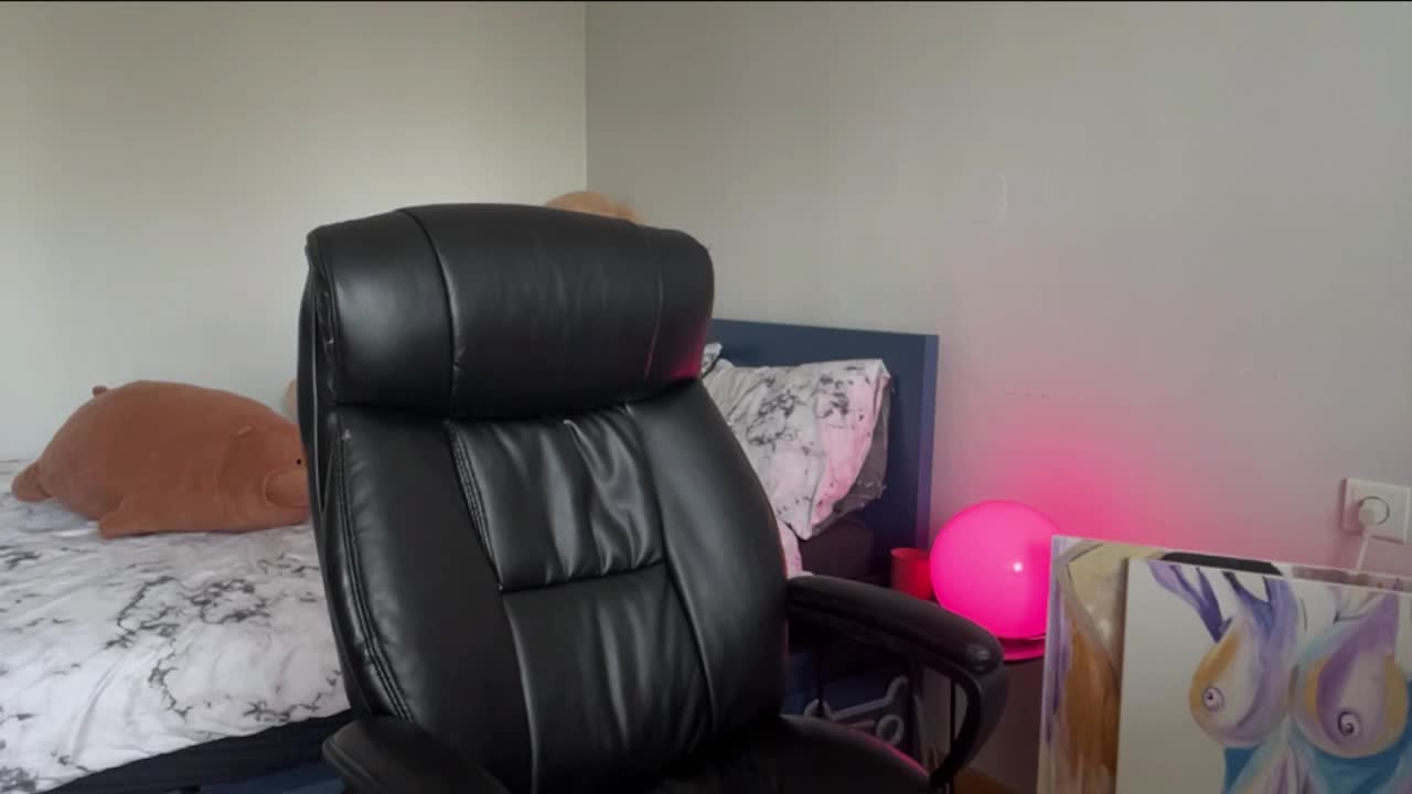 LillyMays Adult Chat August 21, 2025