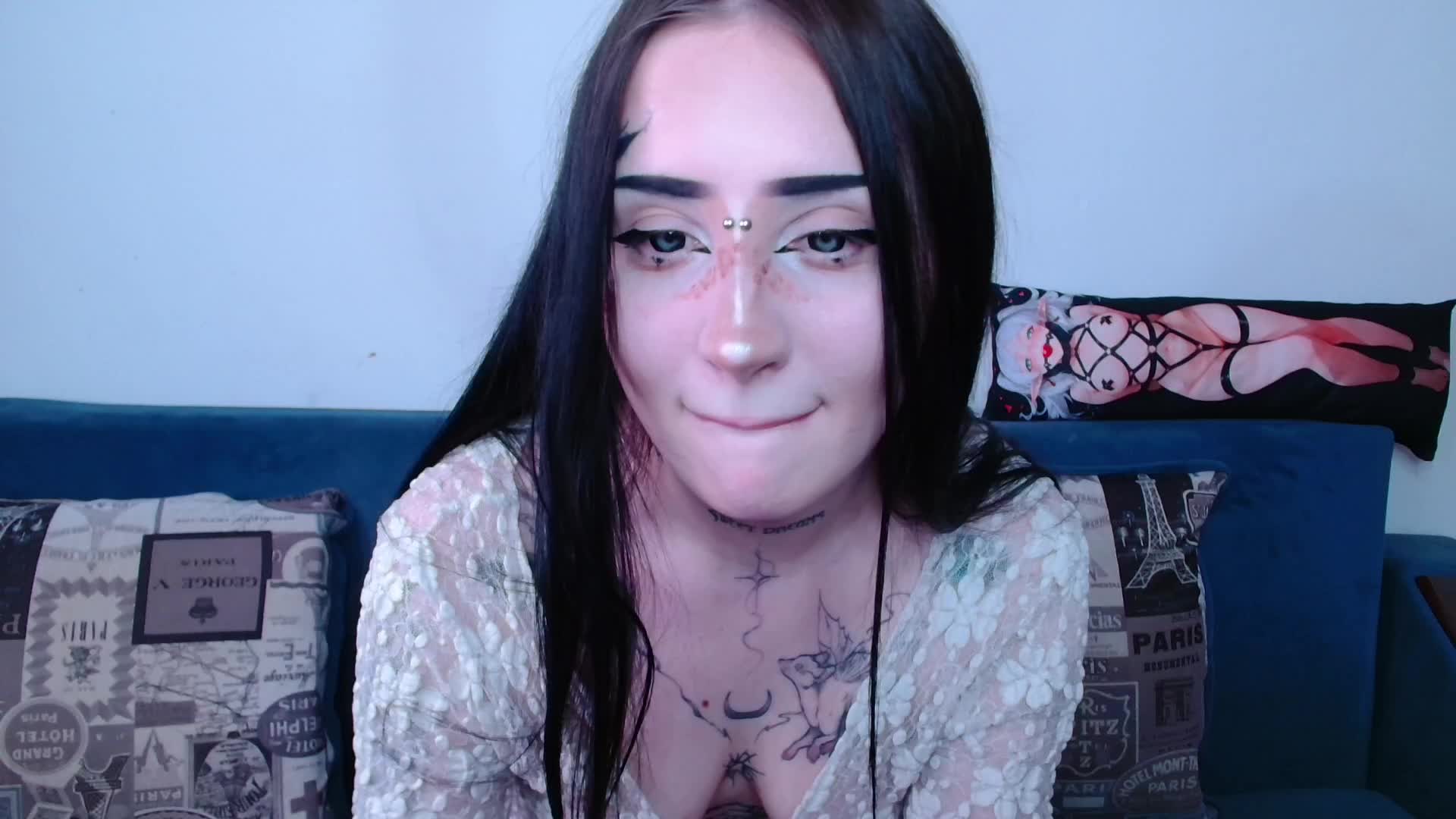 lisa-tatt Adult Chat August 21, 2025