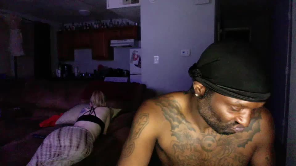 8double1trouble6 Adult Chat August 21, 2025