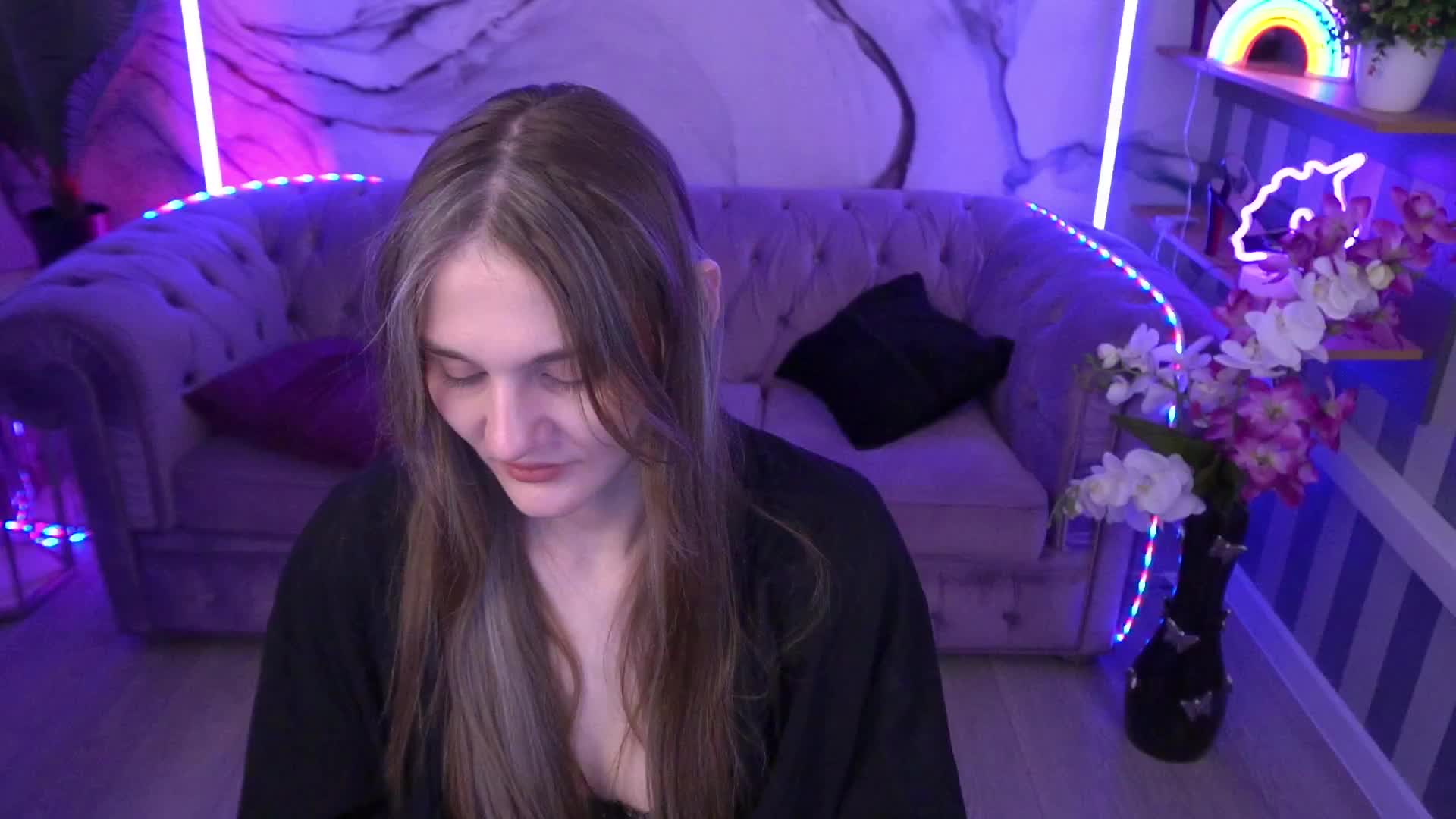 DiamondGoldie Adult Chat August 21, 2025