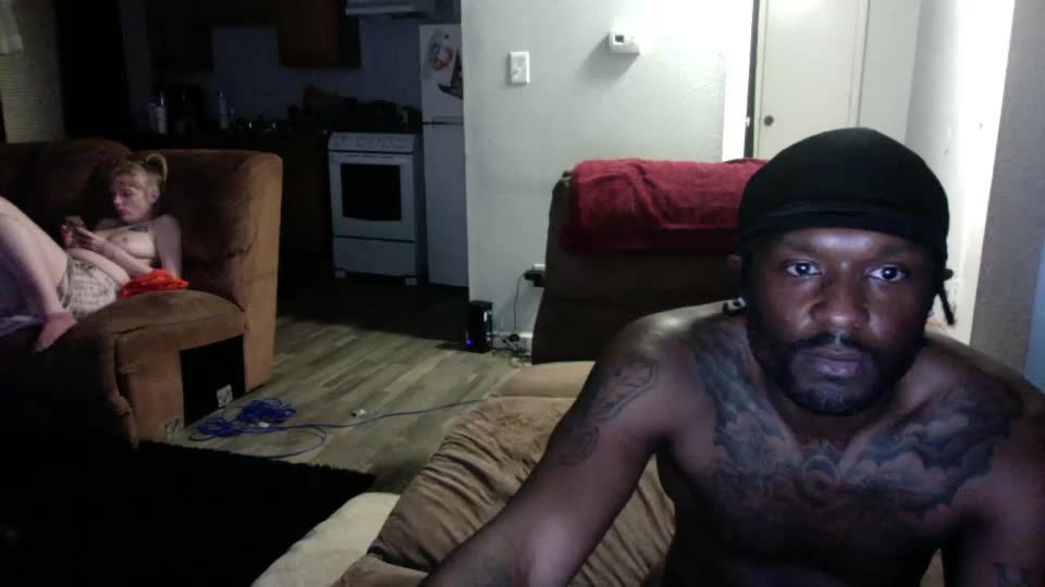 8double1trouble6 Adult Chat August 21, 2025