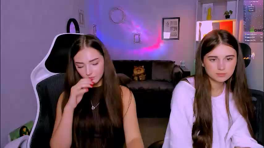 miki_nikki Adult Chat August 21, 2025