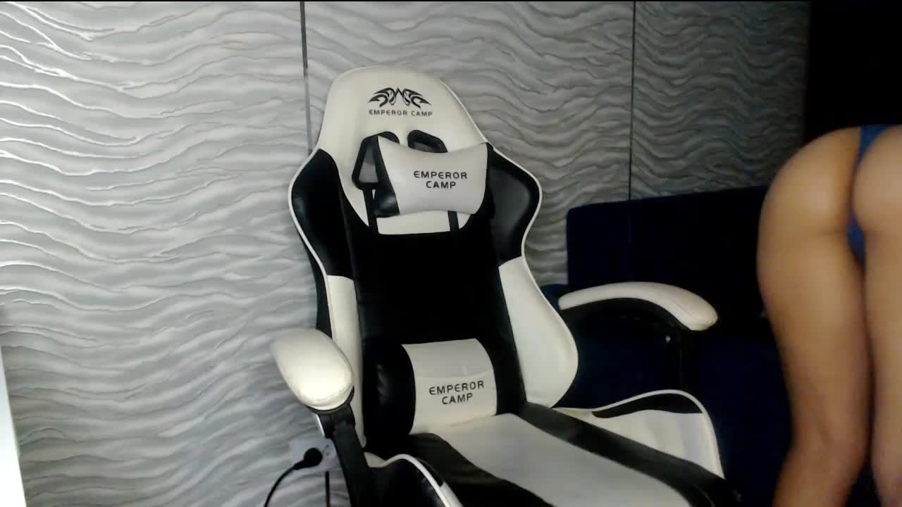 sexychery26a Adult Chat August 20, 2025