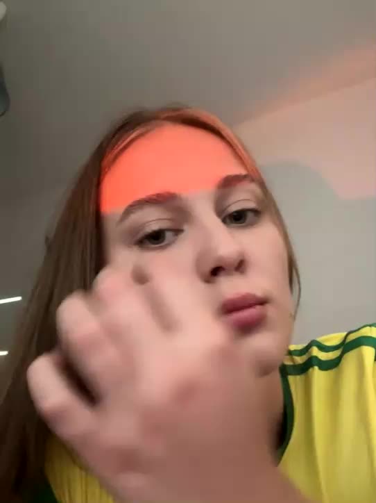 Alisa3 Adult Chat August 21, 2025