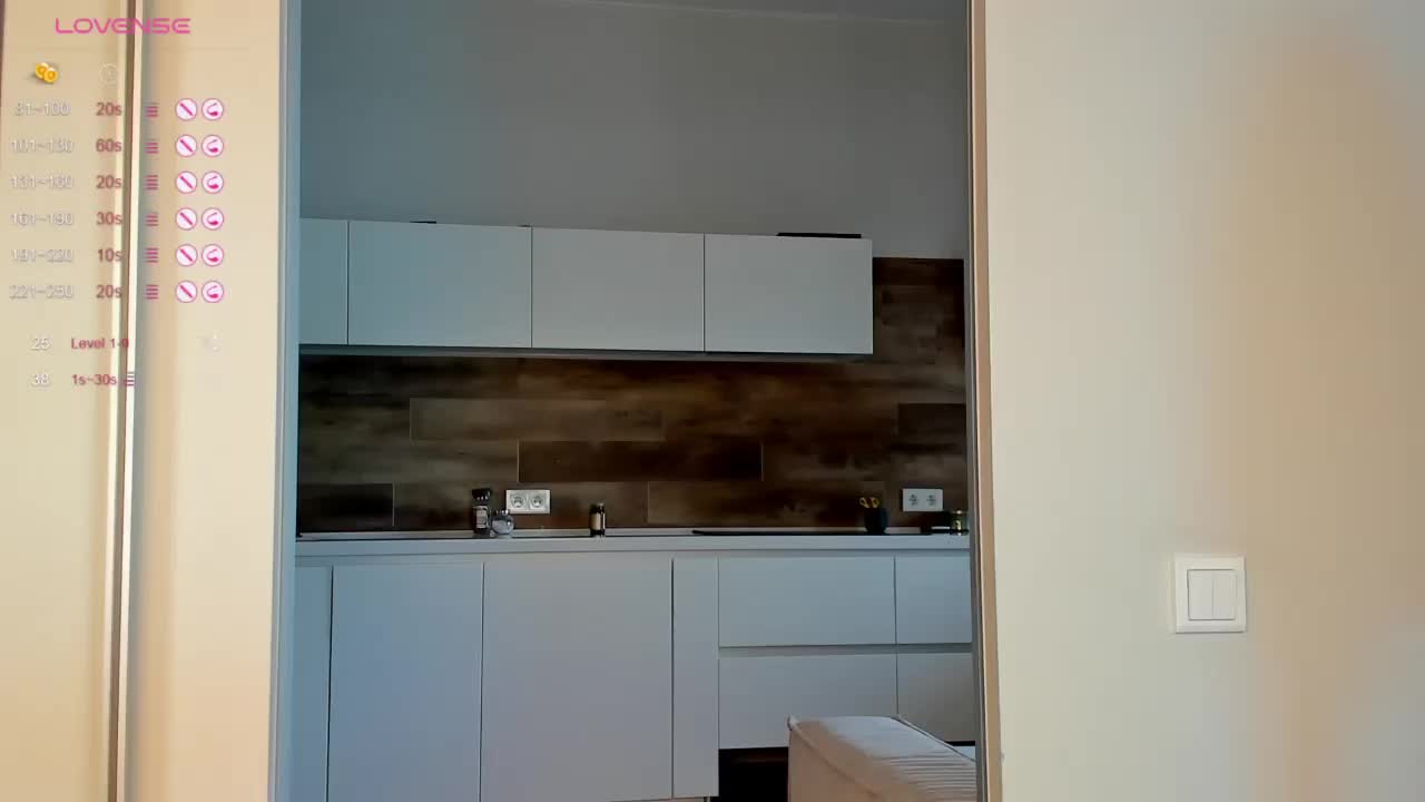 alohaabitches Adult Chat August 21, 2025