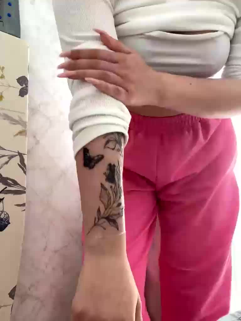 -mur- Adult Chat August 21, 2025