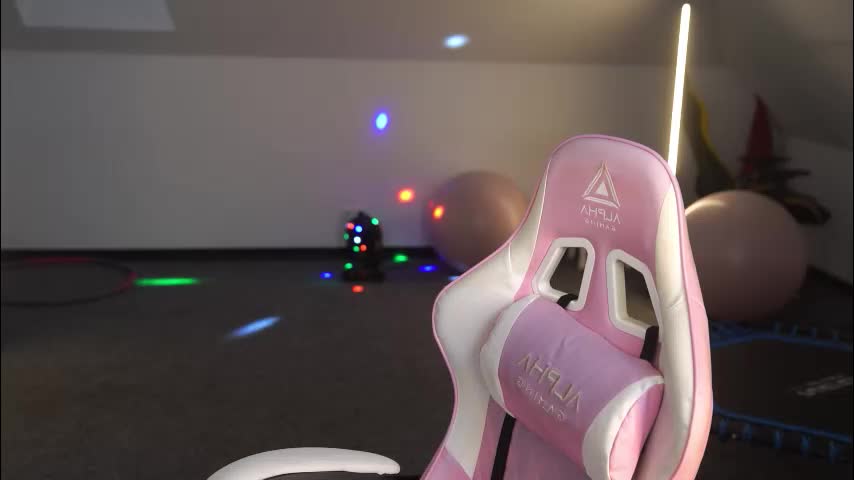 sheryl_elegance Adult Chat August 21, 2025