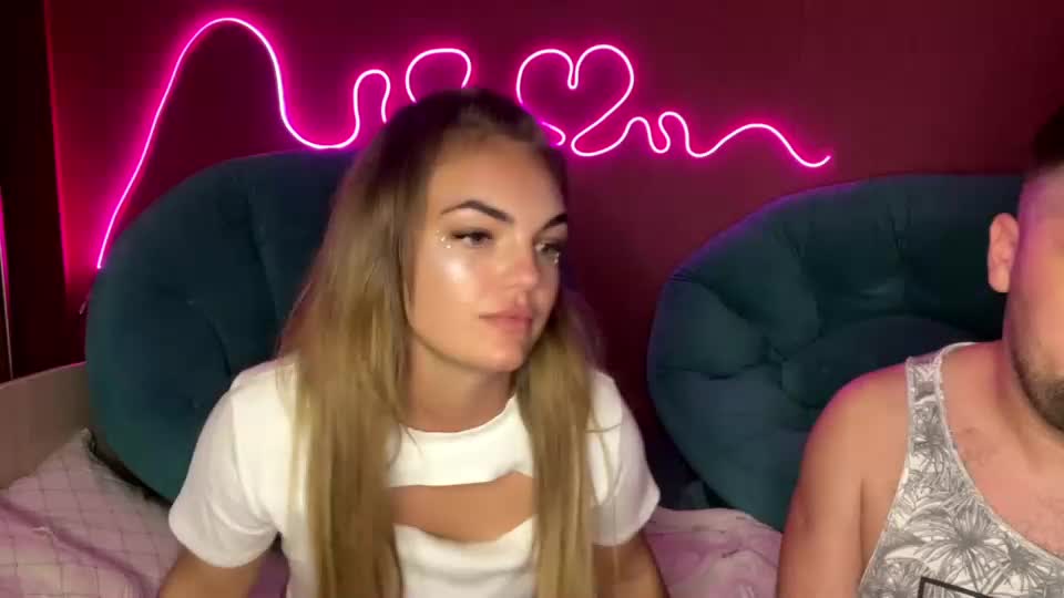 deeplookscouple Adult Chat August 21, 2025