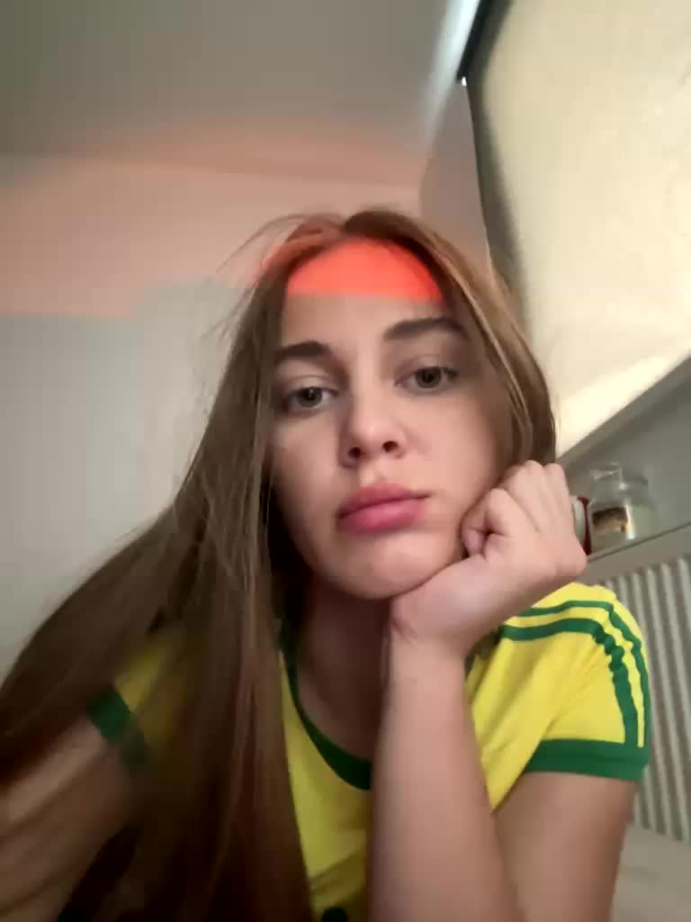 Alisa3 Adult Chat August 21, 2025