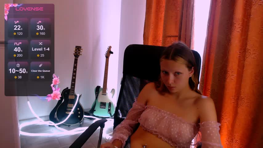 meek_cutie Adult Chat August 21, 2025