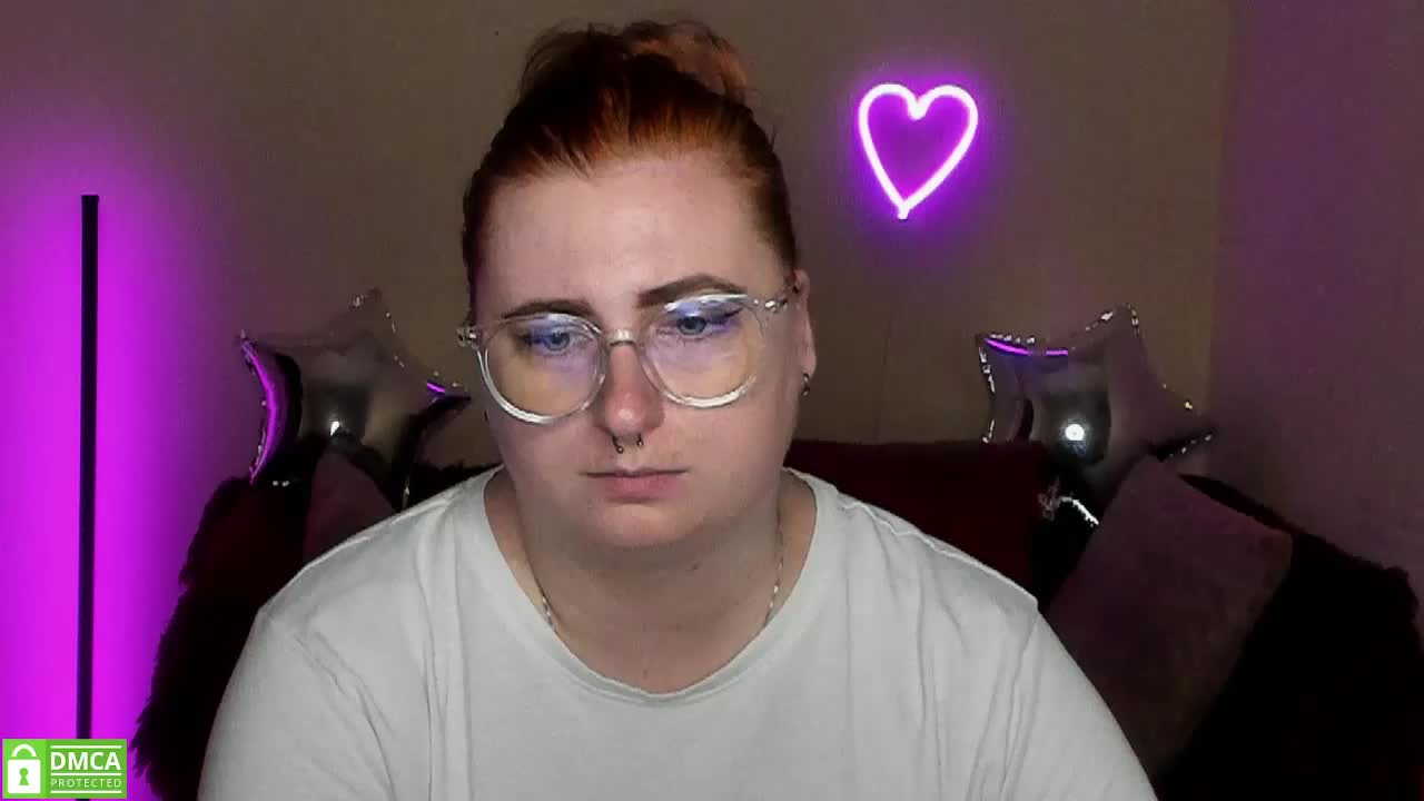 Aliciaredluv Adult Chat August 22, 2025