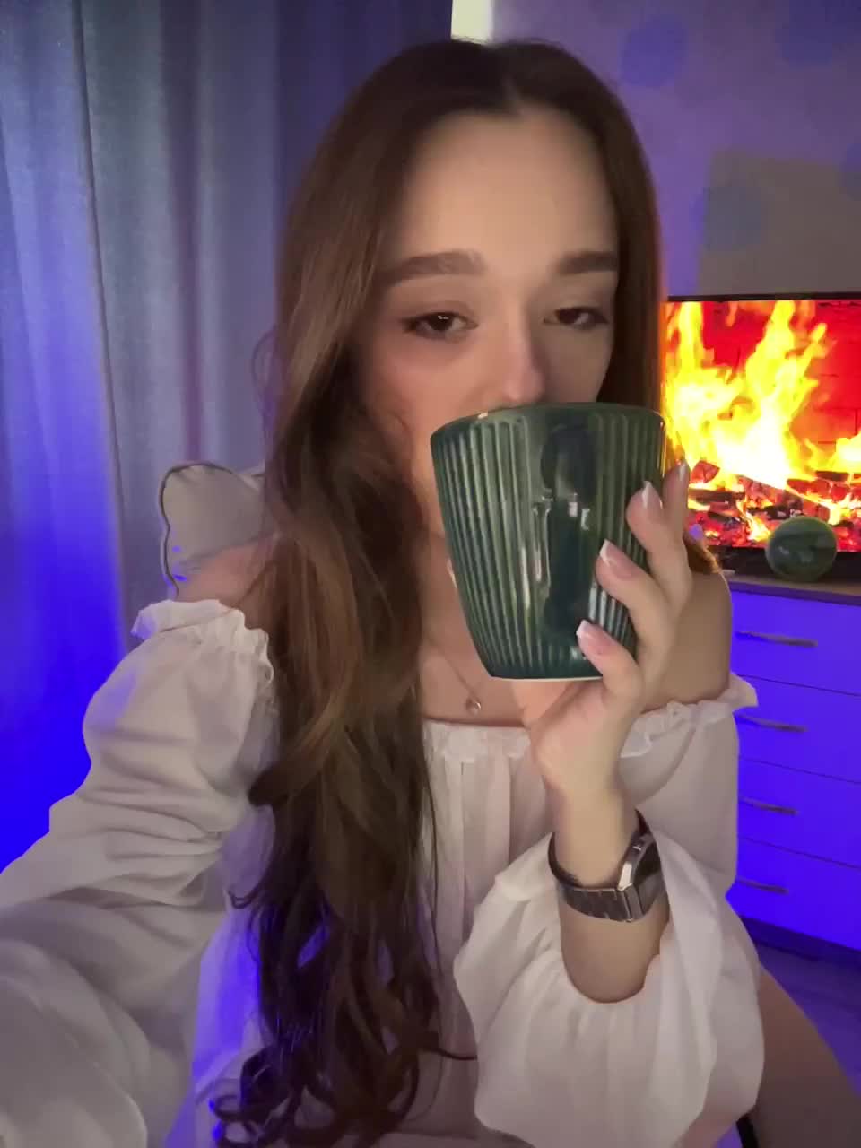 YMNICHKA Adult Chat August 21, 2025