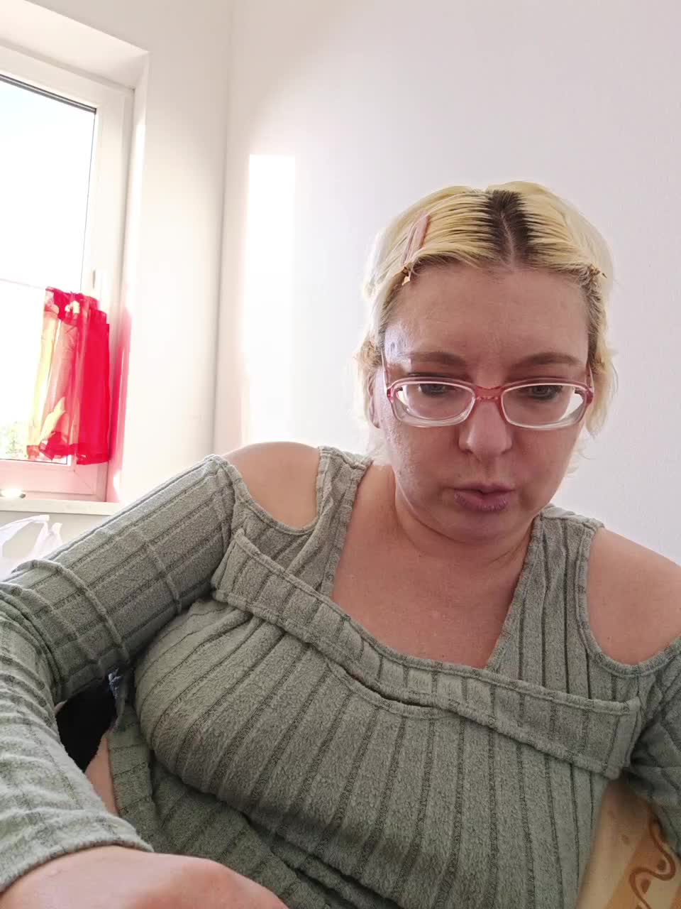 Vika211 Adult Chat August 22, 2025