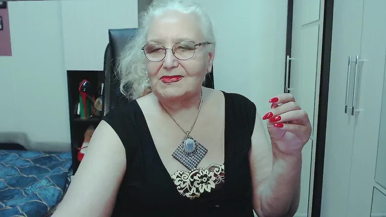 GrannyWants Adult Chat August 22, 2025