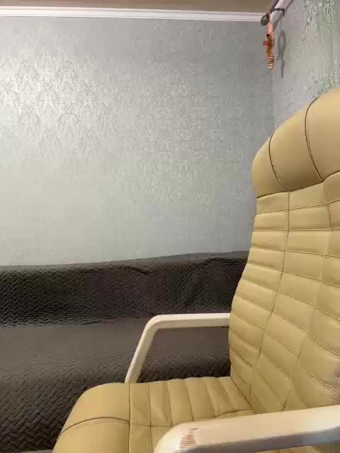 KitFox Adult Chat August 22, 2025