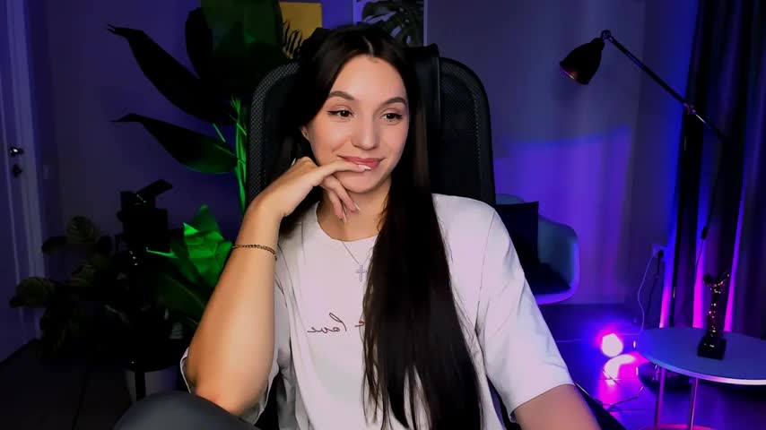 OlgaPetrova Adult Chat August 22, 2025