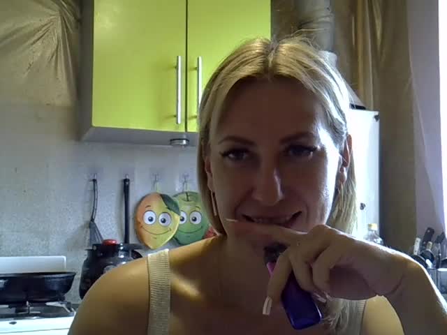 AshleyXHoney Adult Chat August 22, 2025