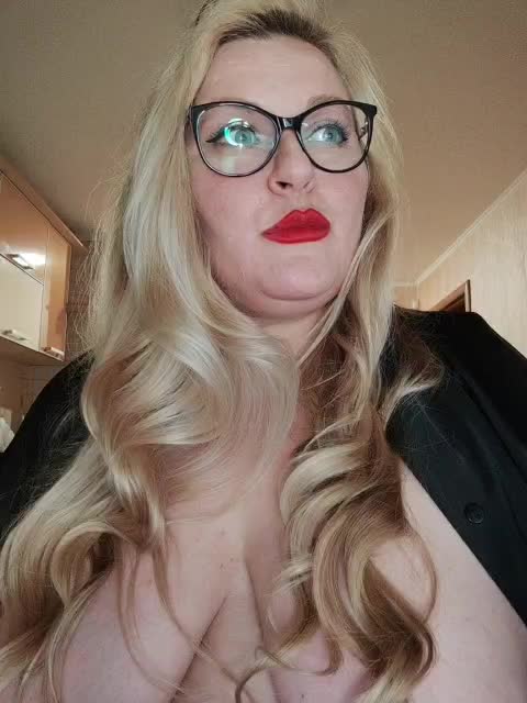 NushaMilf Adult Chat August 22, 2025