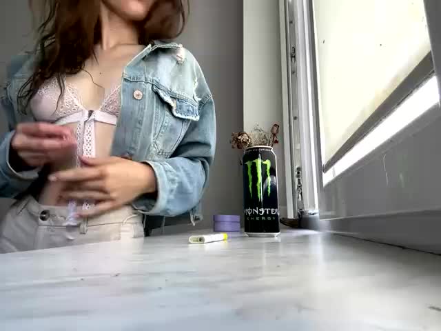 angelina_mist Adult Chat August 22, 2025