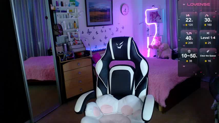 Sidney_blush Adult Chat August 22, 2025