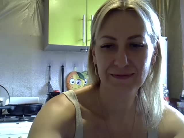 AshleyXHoney Adult Chat August 22, 2025