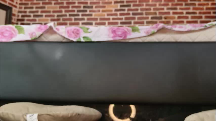 layla_snowflake Adult Chat August 22, 2025