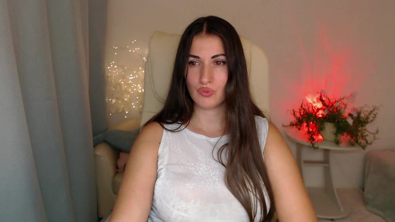 MaryMalory11 Adult Chat August 22, 2025