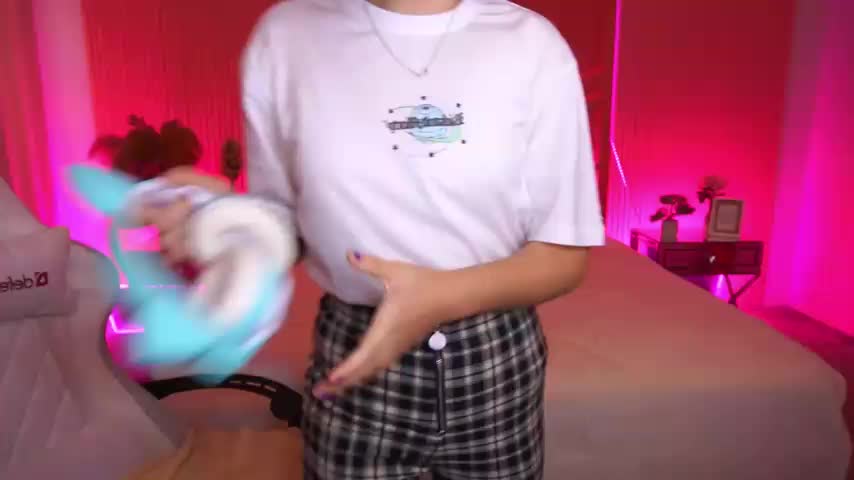 SpicyyDolly Adult Chat August 22, 2025