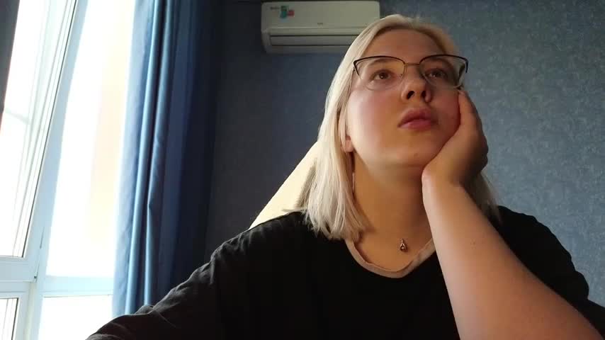 HotBrandyX Adult Chat August 22, 2025