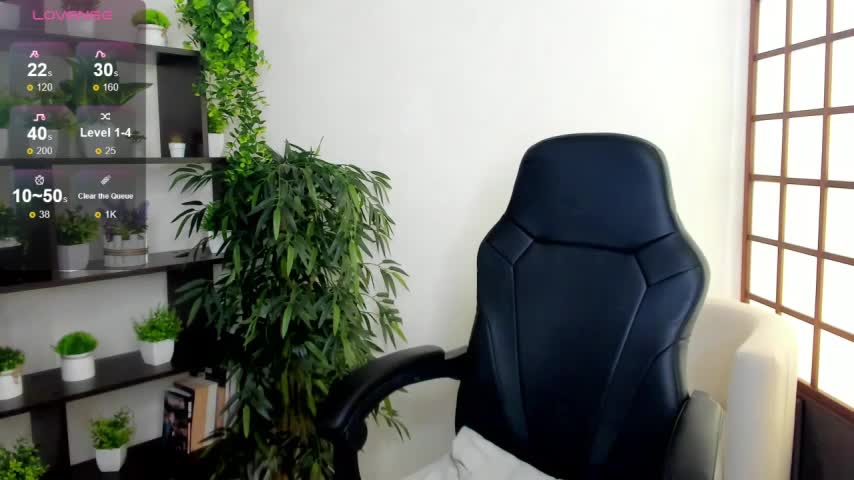 LinaFlawless Adult Chat August 22, 2025