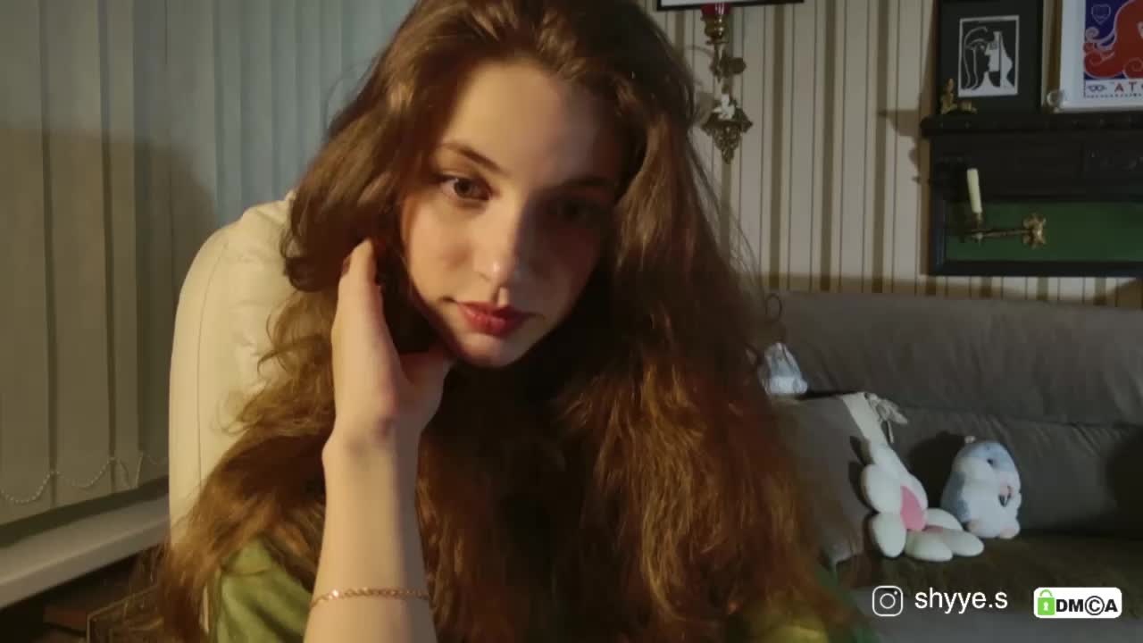 SarahShy Adult Chat August 21, 2025