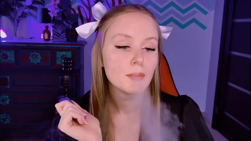 vivienleeigh Adult Chat August 22, 2025