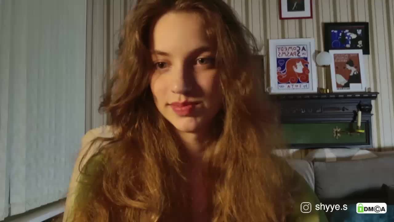 SarahShy Adult Chat August 22, 2025