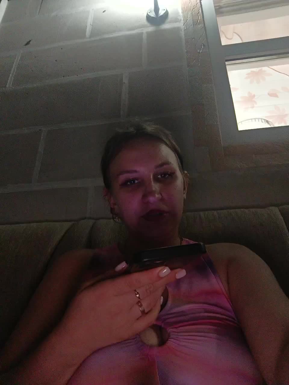 -Euphoria- Adult Chat August 22, 2025