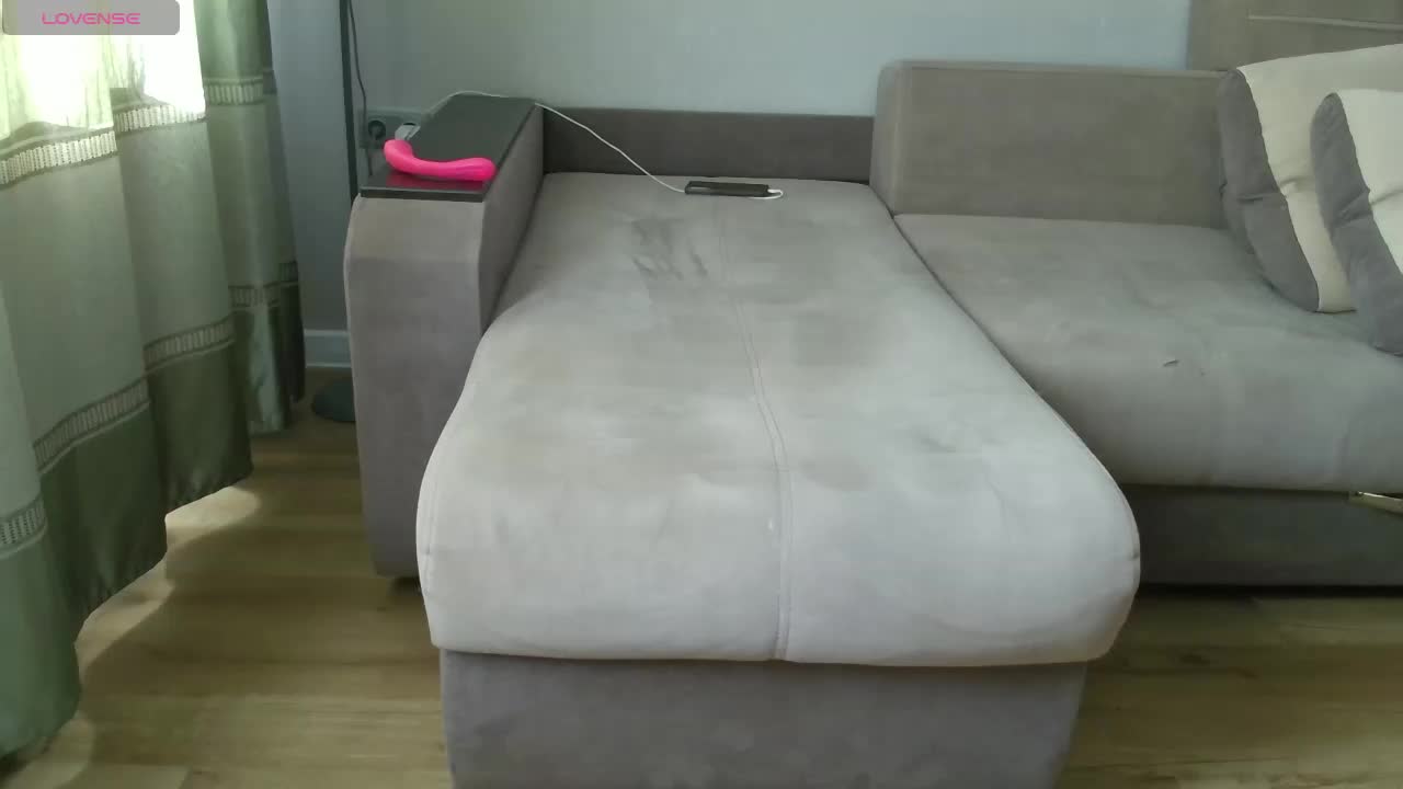 Milaa1998 Adult Chat August 22, 2025