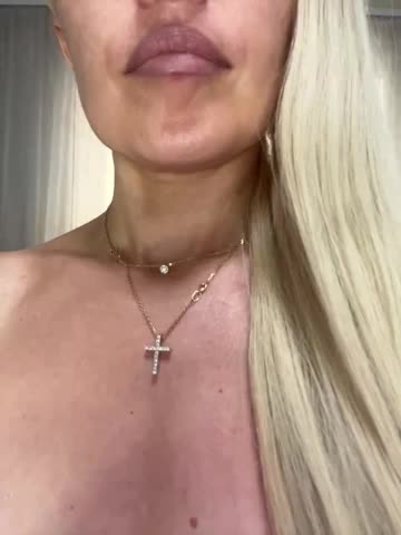 tinahot Adult Chat August 22, 2025