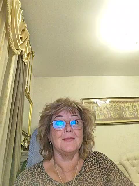 KarinkaSweet Adult Chat August 22, 2025