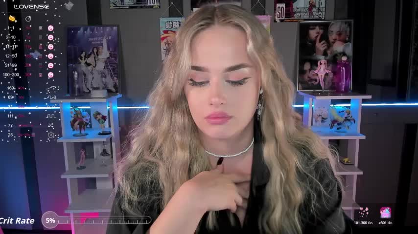 Ellen_Soft Adult Chat August 22, 2025