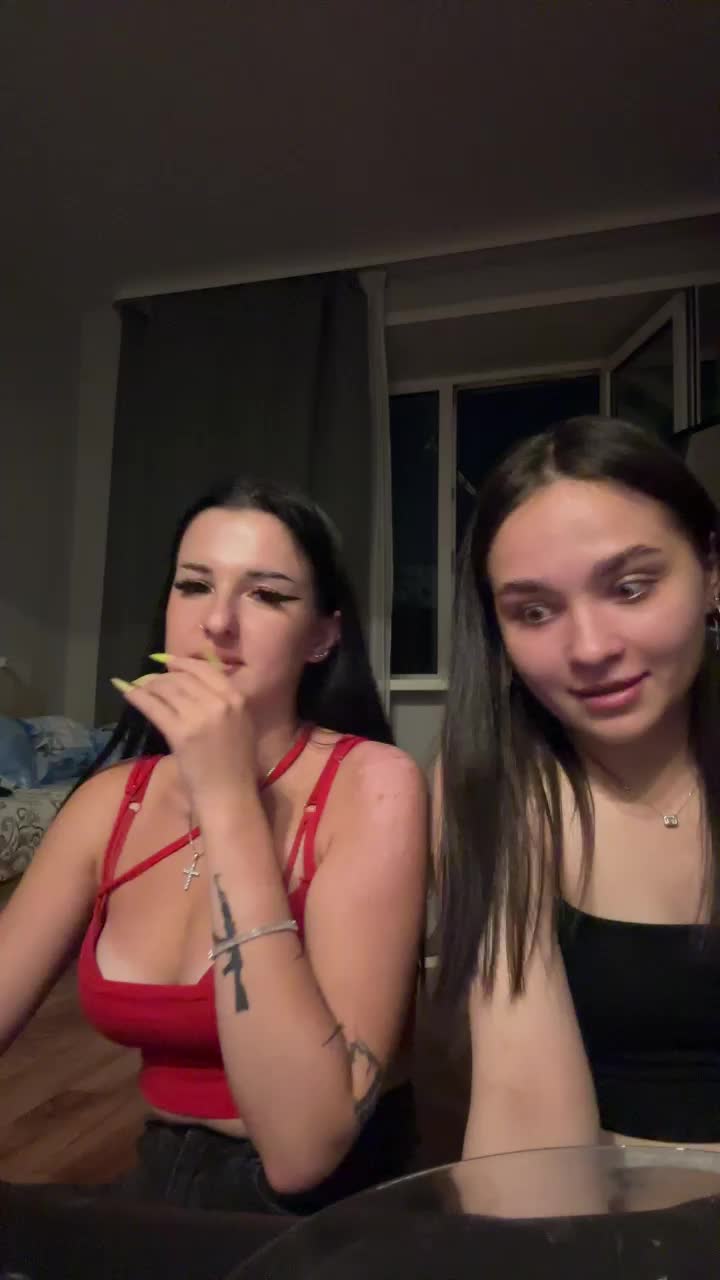 NikaXXXlika Adult Chat August 22, 2025