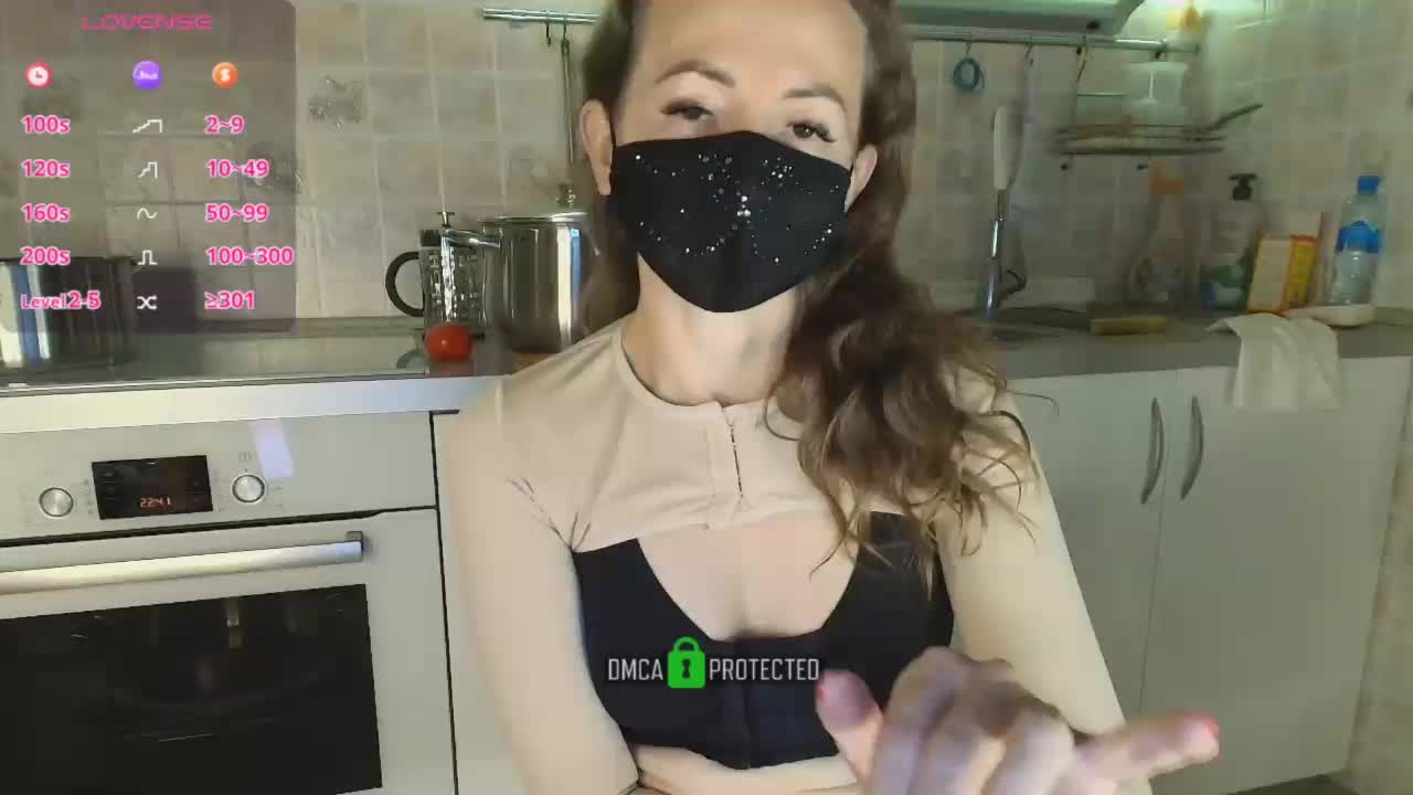 RedAura Adult Chat August 22, 2025